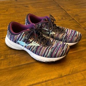 Brooks Launch 6 - women’s size 10 - multicolored
